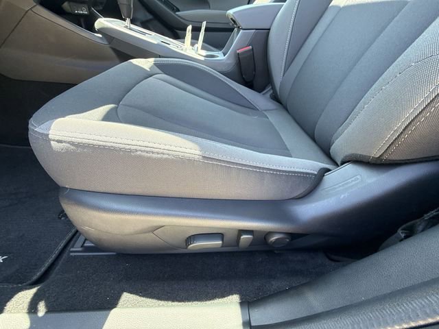 Used 2026 Subaru Crosstrek 2.0i Premium image 12