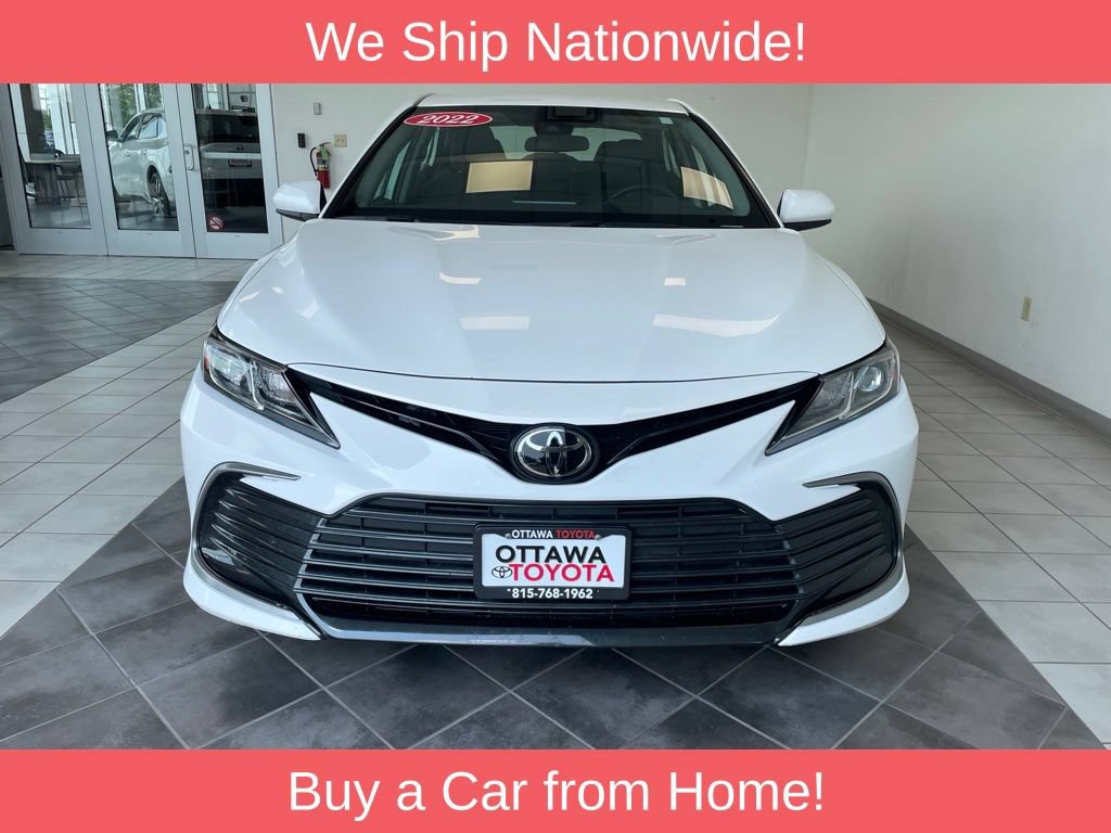 Used 2022 Toyota Camry LE AWD/4WD image 3