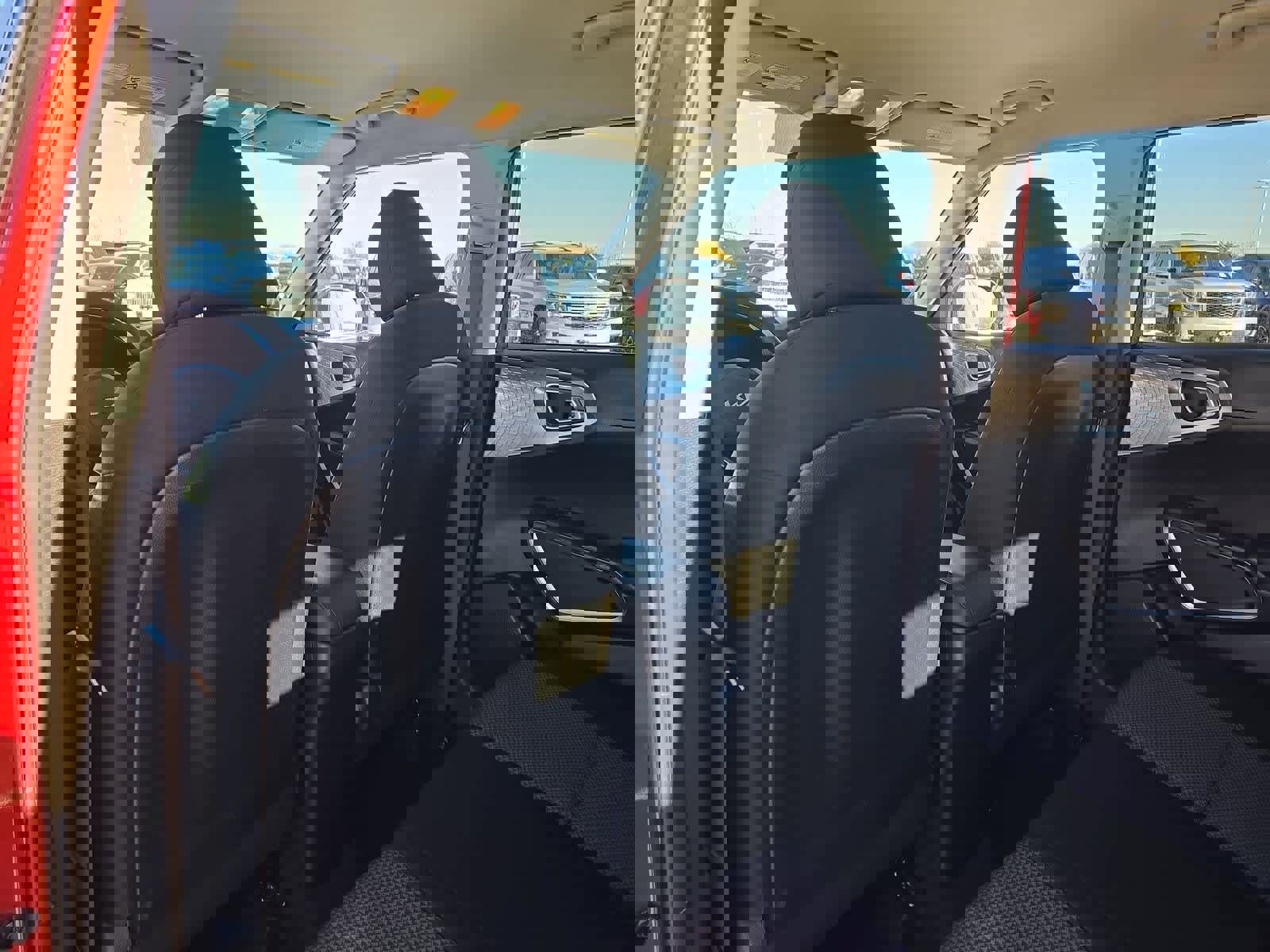 Certified 2024 Kia Soul LX w/ Option Group 015 image 17