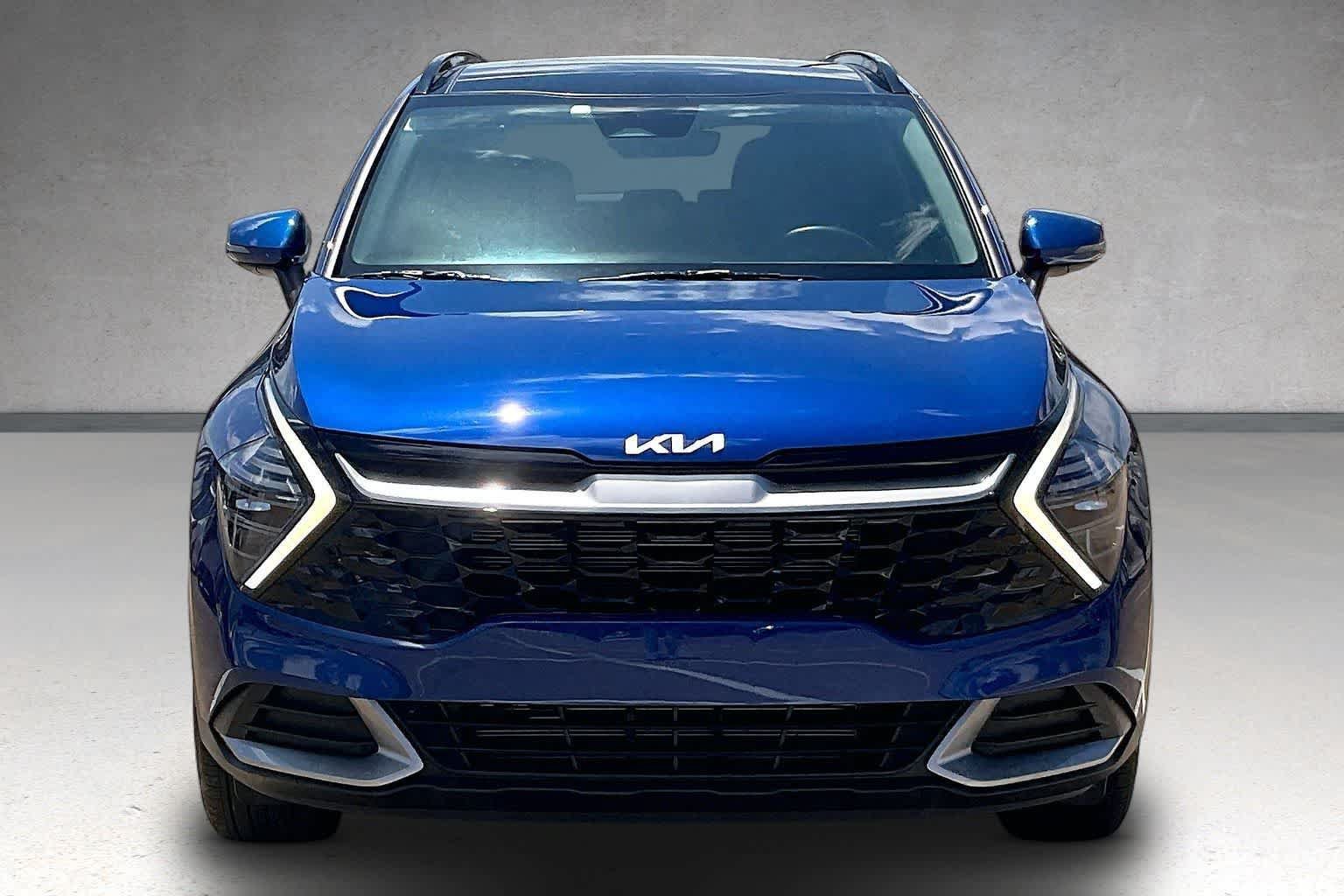 Certified 2025 Kia Sportage EX w/ Premium Package FWD image 6