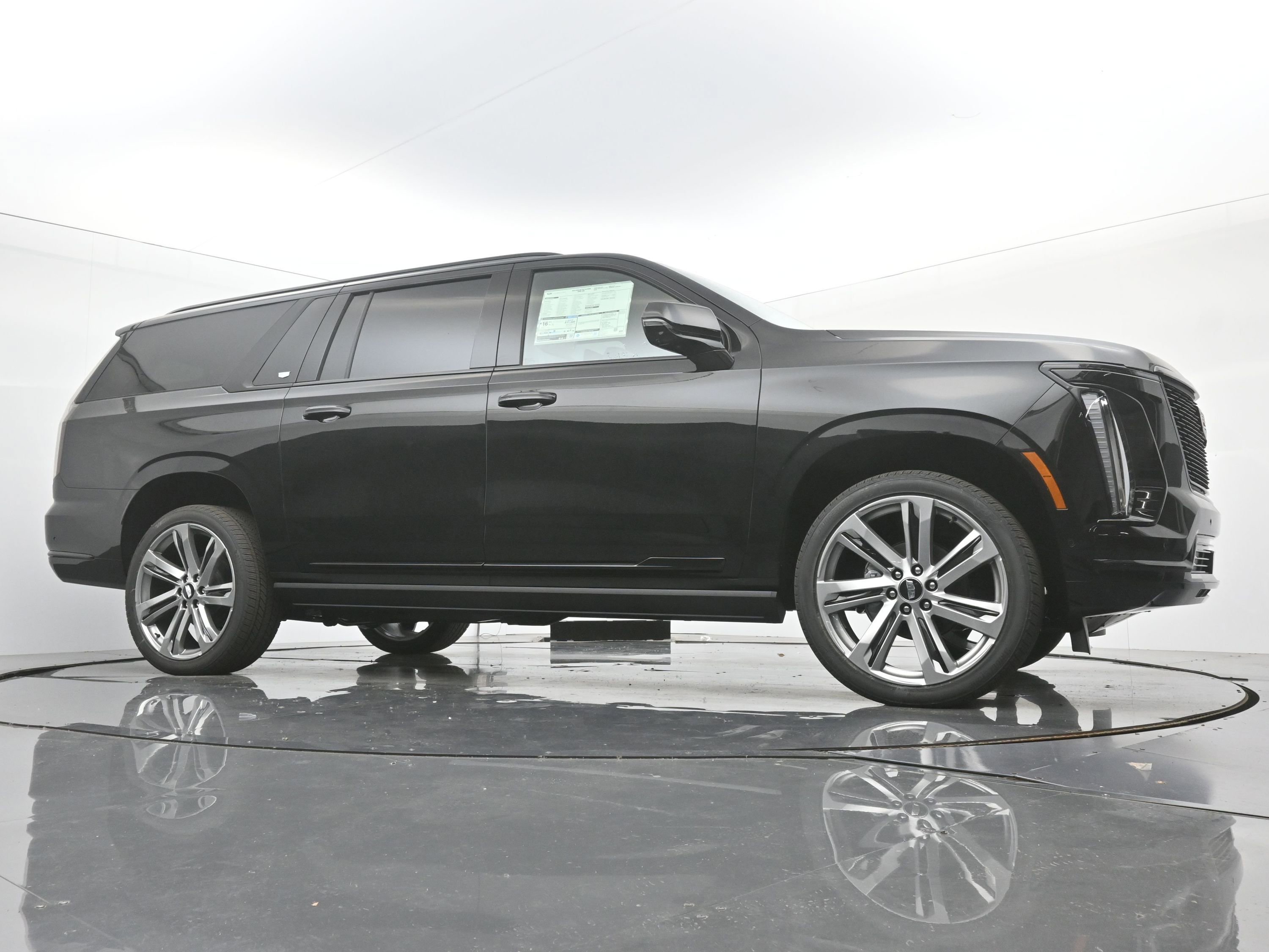 New 2026 Cadillac Escalade ESV Platinum Sport AWD/4WD image 21