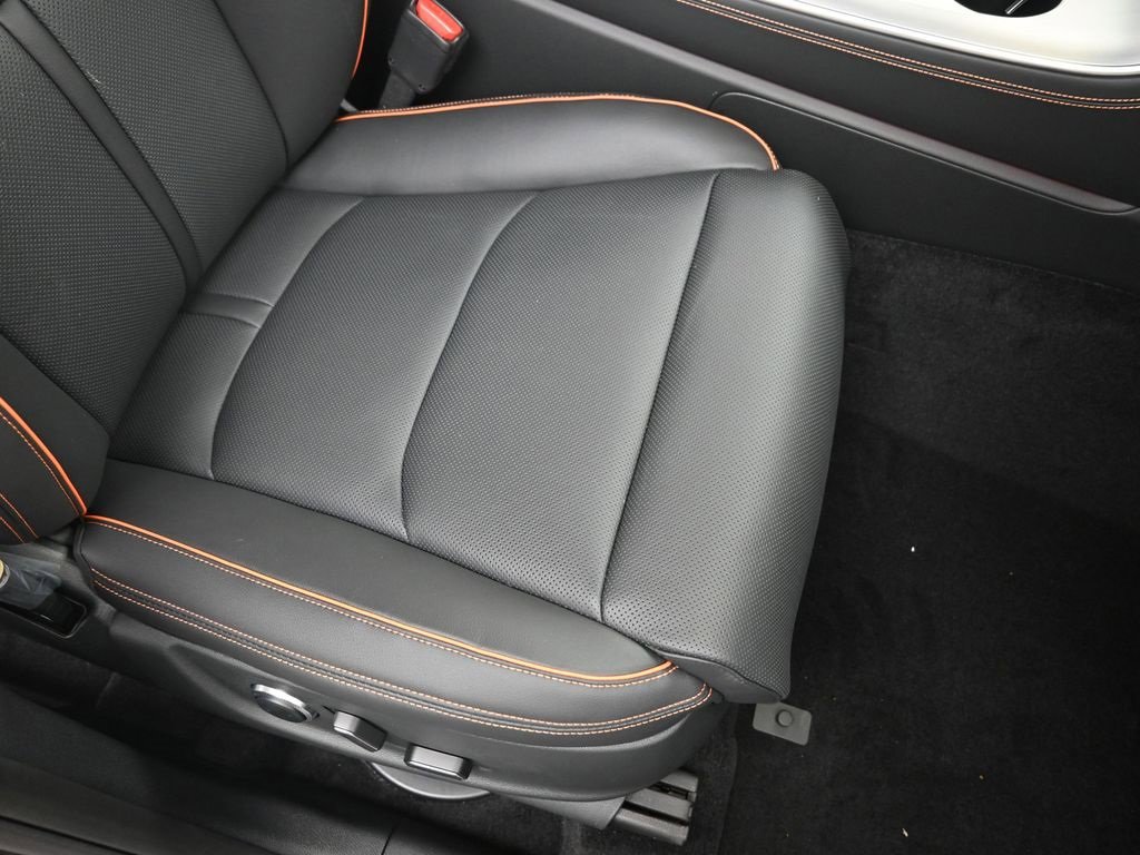 New 2026 Genesis GV70 3.5T Sport Advanced image 12