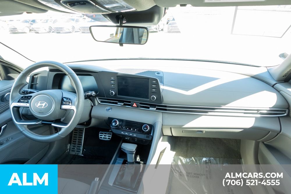 Used 2025 Hyundai Elantra Sport FWD image 27