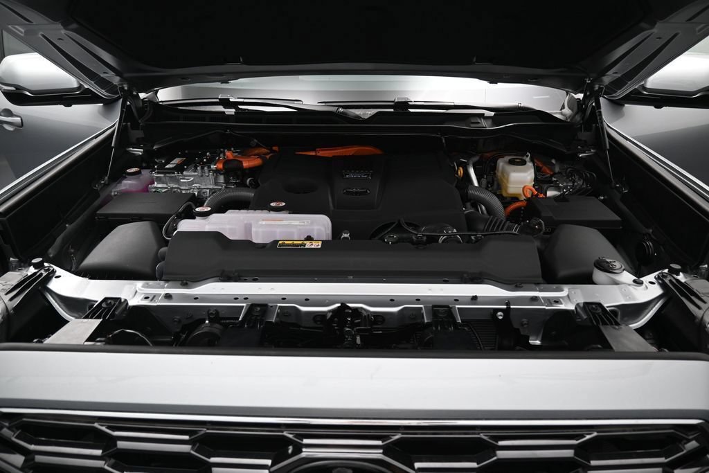New 2026 Toyota Sequoia Platinum AWD/4WD image 15