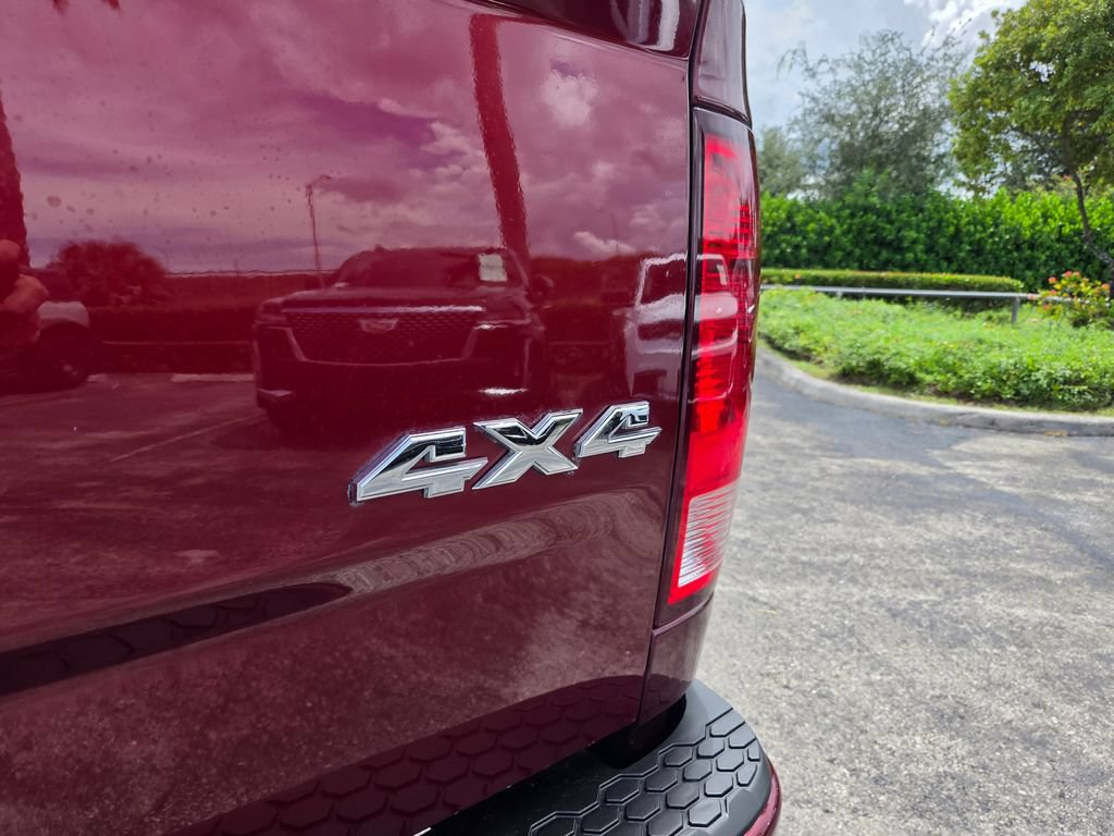 Used 2018 RAM 1500 Express AWD/4WD image 9