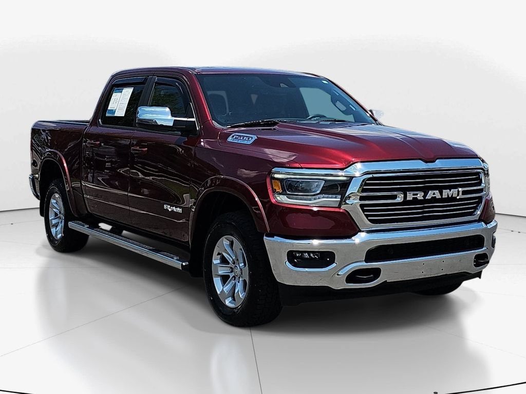Used 2024 RAM 1500 Laramie AWD/4WD image 3