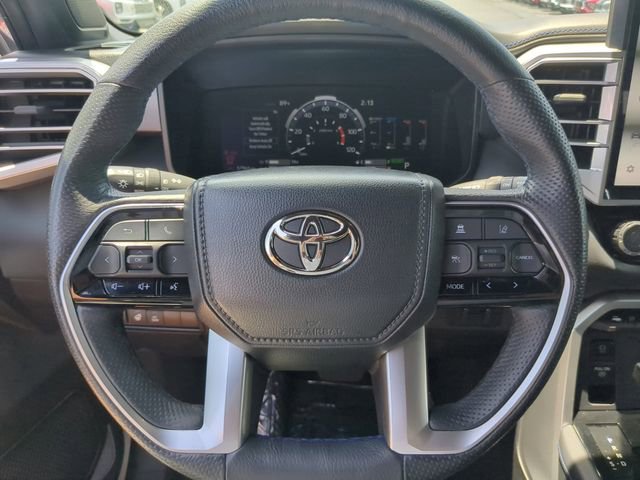 Used 2024 Toyota Sequoia Platinum AWD/4WD image 34