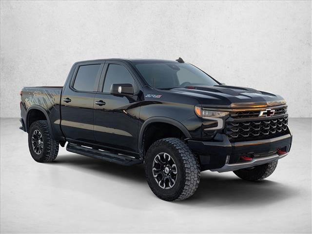 Used 2022 Chevrolet Silverado 1500 ZR2 w/ Technology Package AWD/4WD image 3
