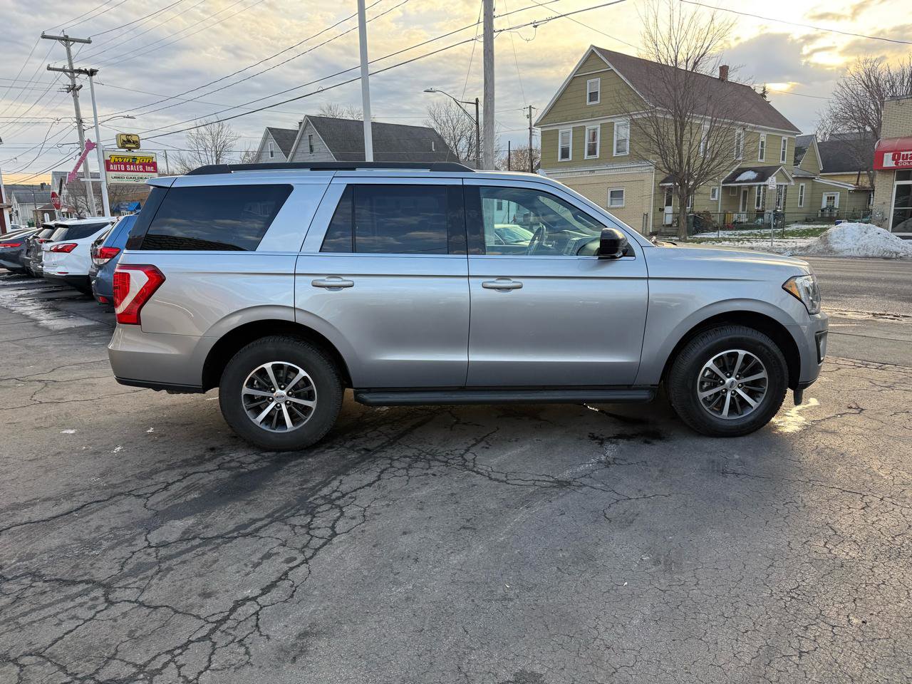 Used 2020 Ford Expedition XL AWD/4WD image 4