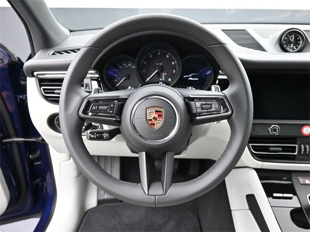 New 2026 Porsche Macan image 7