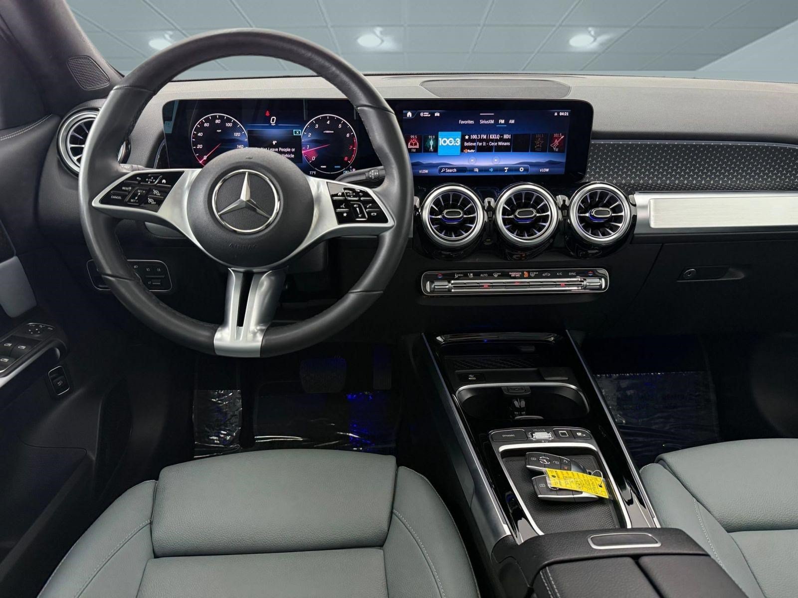 Used 2026 Mercedes-Benz GLB 250 image 30