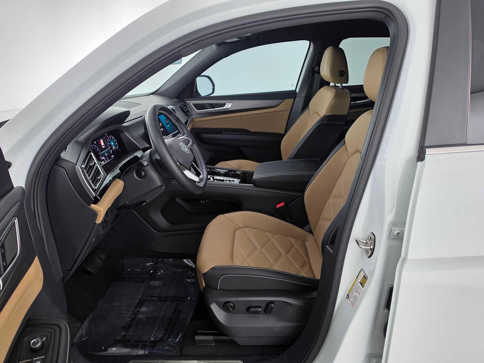 Used 2024 Volkswagen Atlas Cross Sport SE FWD image 20