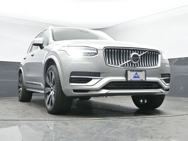 Used 2023 Volvo XC90 T8 Plus image 38