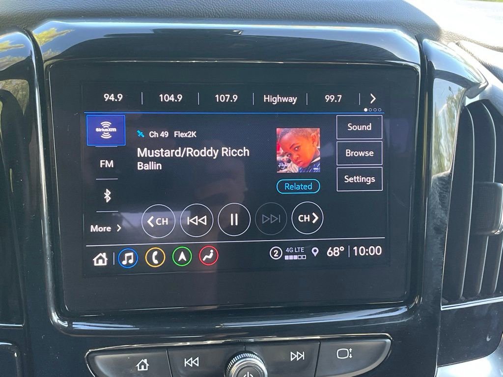 Used 2023 Chevrolet Traverse RS AWD/4WD image 48