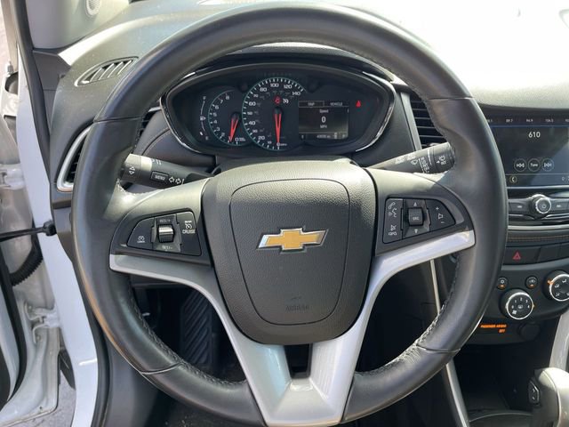 Used 2019 Chevrolet Trax LT w/ LT Convenience Package image 11