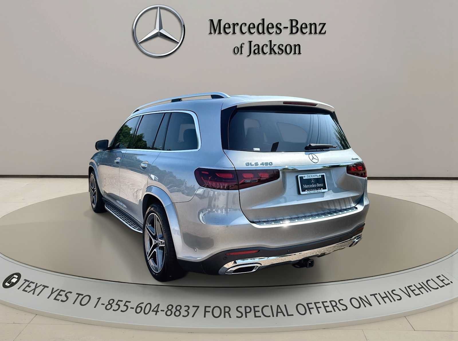 Used 2024 Mercedes-Benz GLS 450 4MATIC image 6