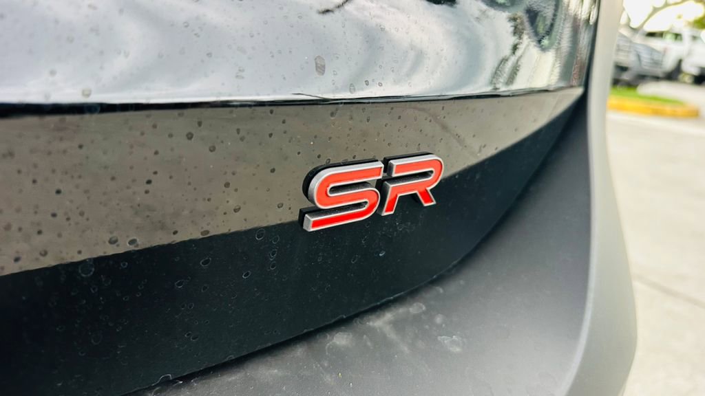 New 2026 Nissan Kicks SR FWD image 11