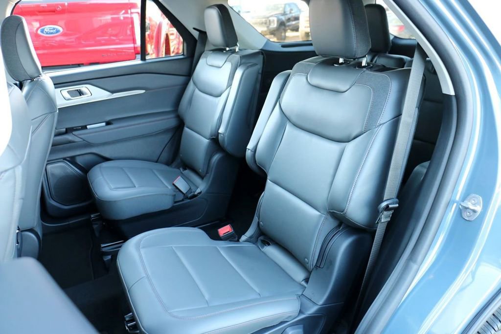 New 2026 Ford Explorer Active AWD/4WD image 19