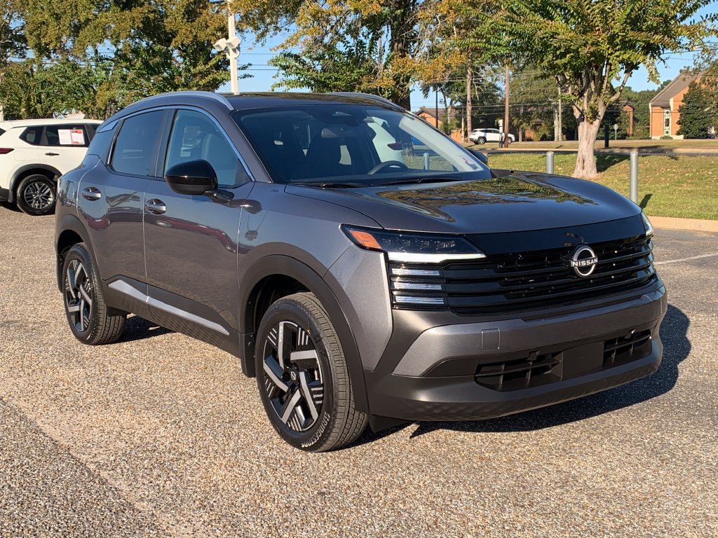 Used 2026 Nissan Kicks SV w/ SV Premium Package