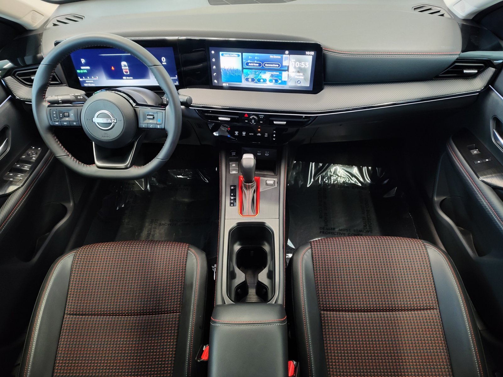 Used 2025 Nissan Kicks SR FWD image 3