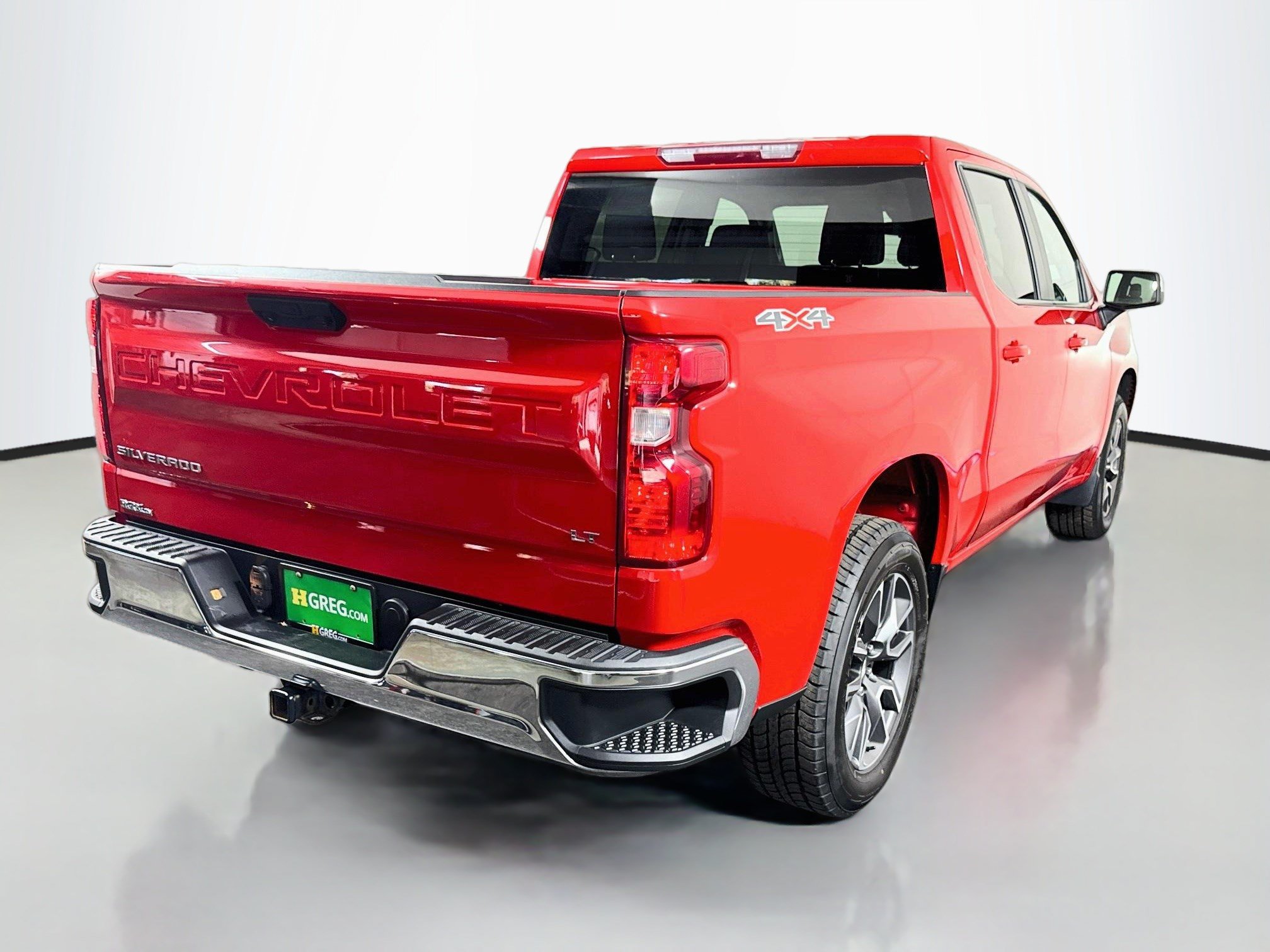 Used 2022 Chevrolet Silverado 1500 LT AWD/4WD image 10