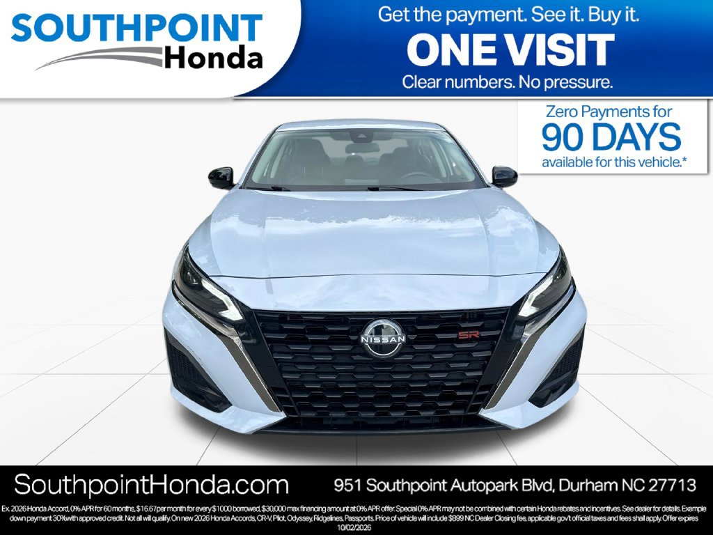 Used 2025 Nissan Altima 2.5 SR FWD image 2