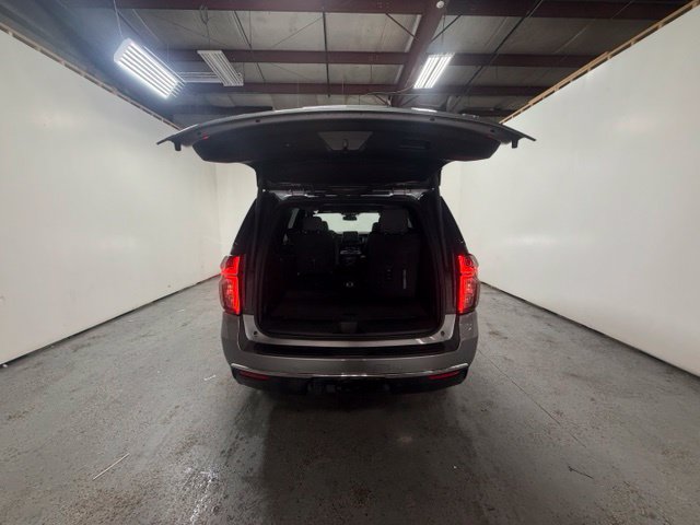 Used 2024 Chevrolet Tahoe LT AWD/4WD image 9