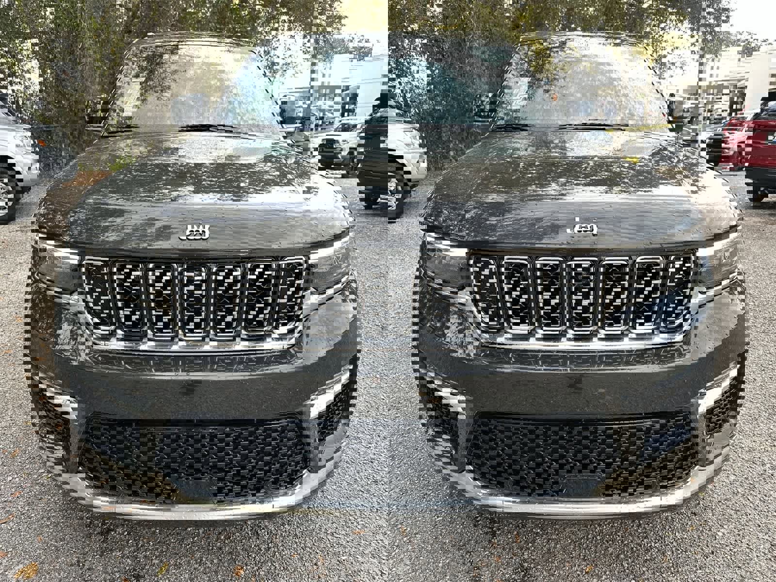 Used 2023 Jeep Grand Cherokee Summit w/ Luxury Tech Group V image 6