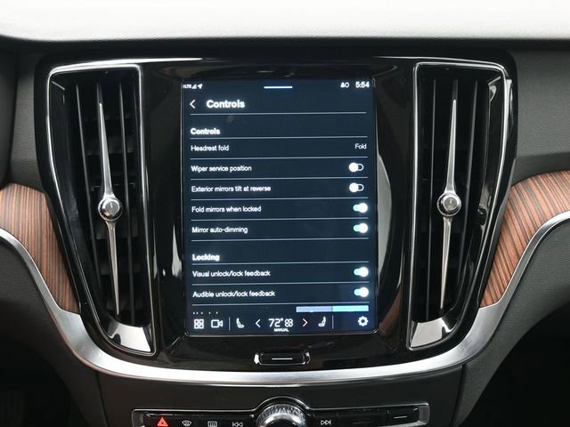 Used 2025 Volvo S60 B5 Plus image 16