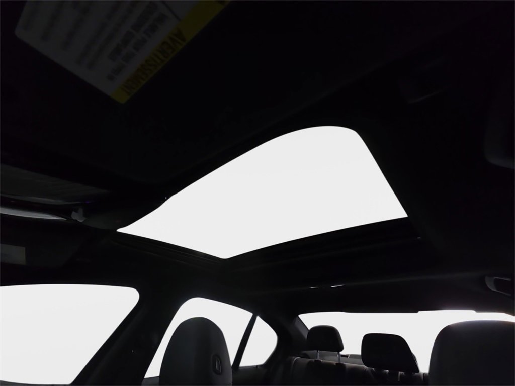 Used 2022 BMW 330i Sedan w/ M Sport Package image 24