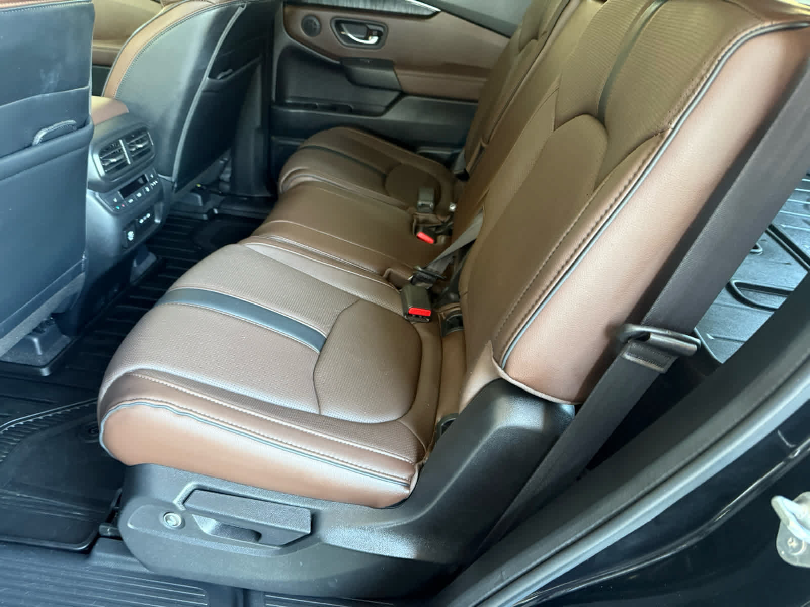 Used 2024 Honda Pilot Elite image 5