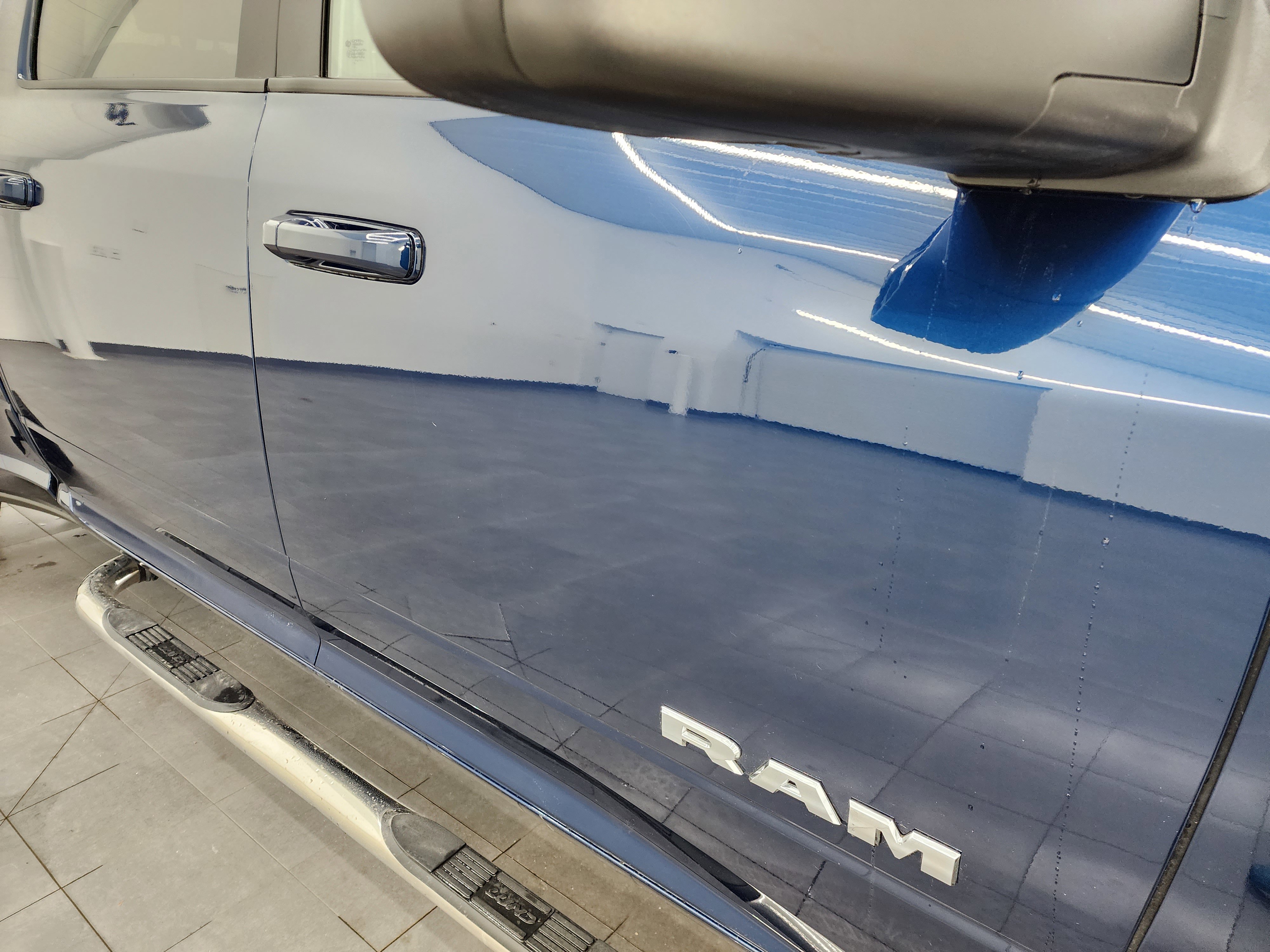 Used 2024 RAM 3500 Big Horn w/ Sport Appearance Package image 24