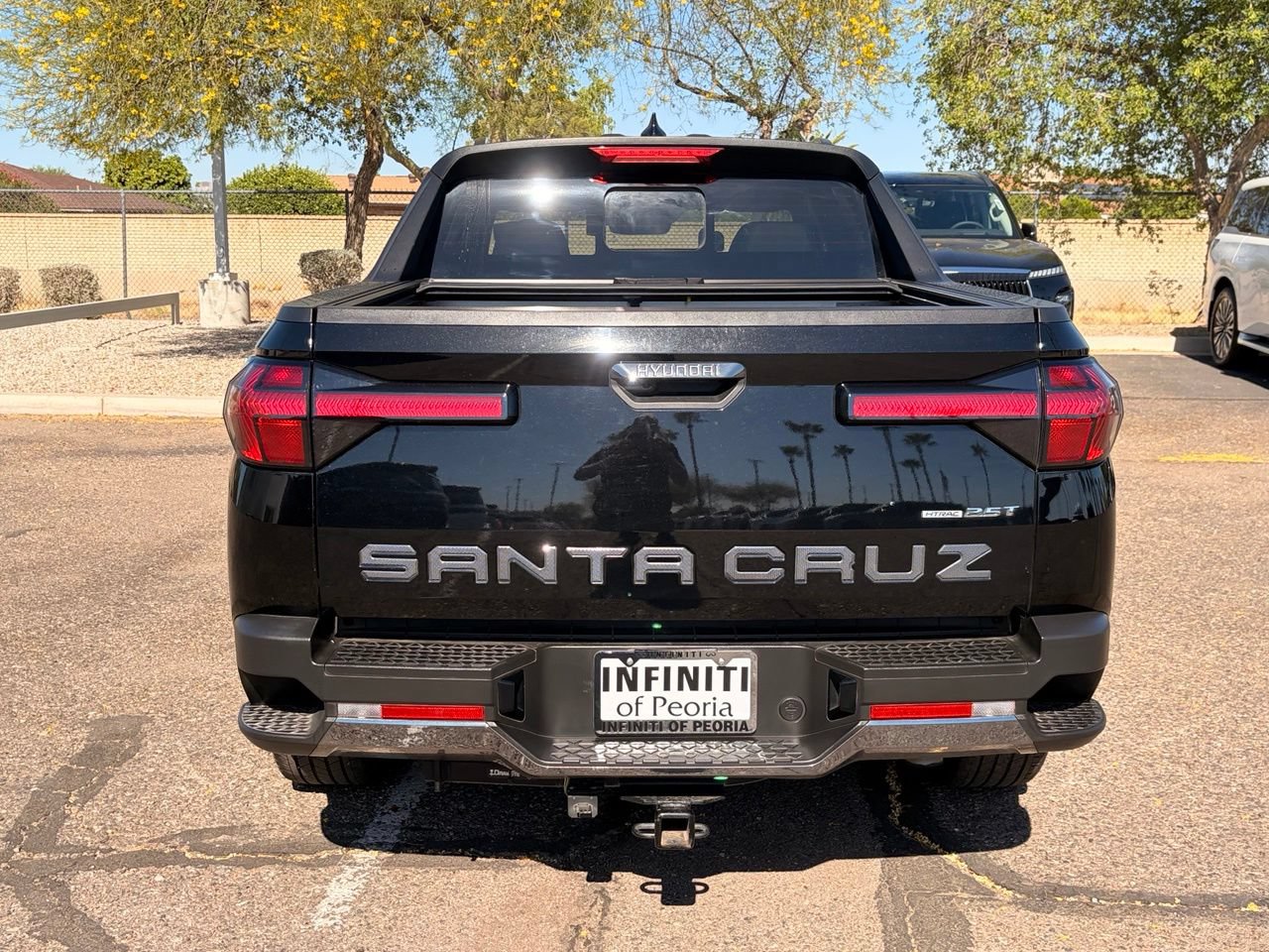Used 2022 Hyundai Santa Cruz Limited AWD/4WD image 3