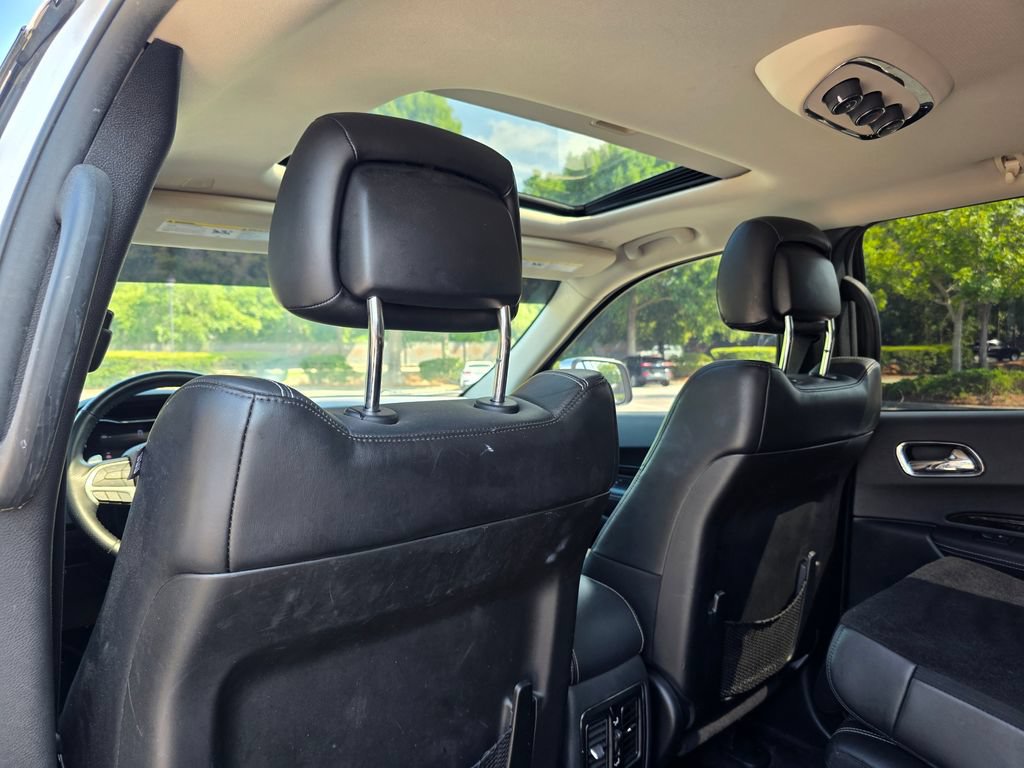 Used 2017 Dodge Durango Citadel w/ Technology Group AWD/4WD image 29