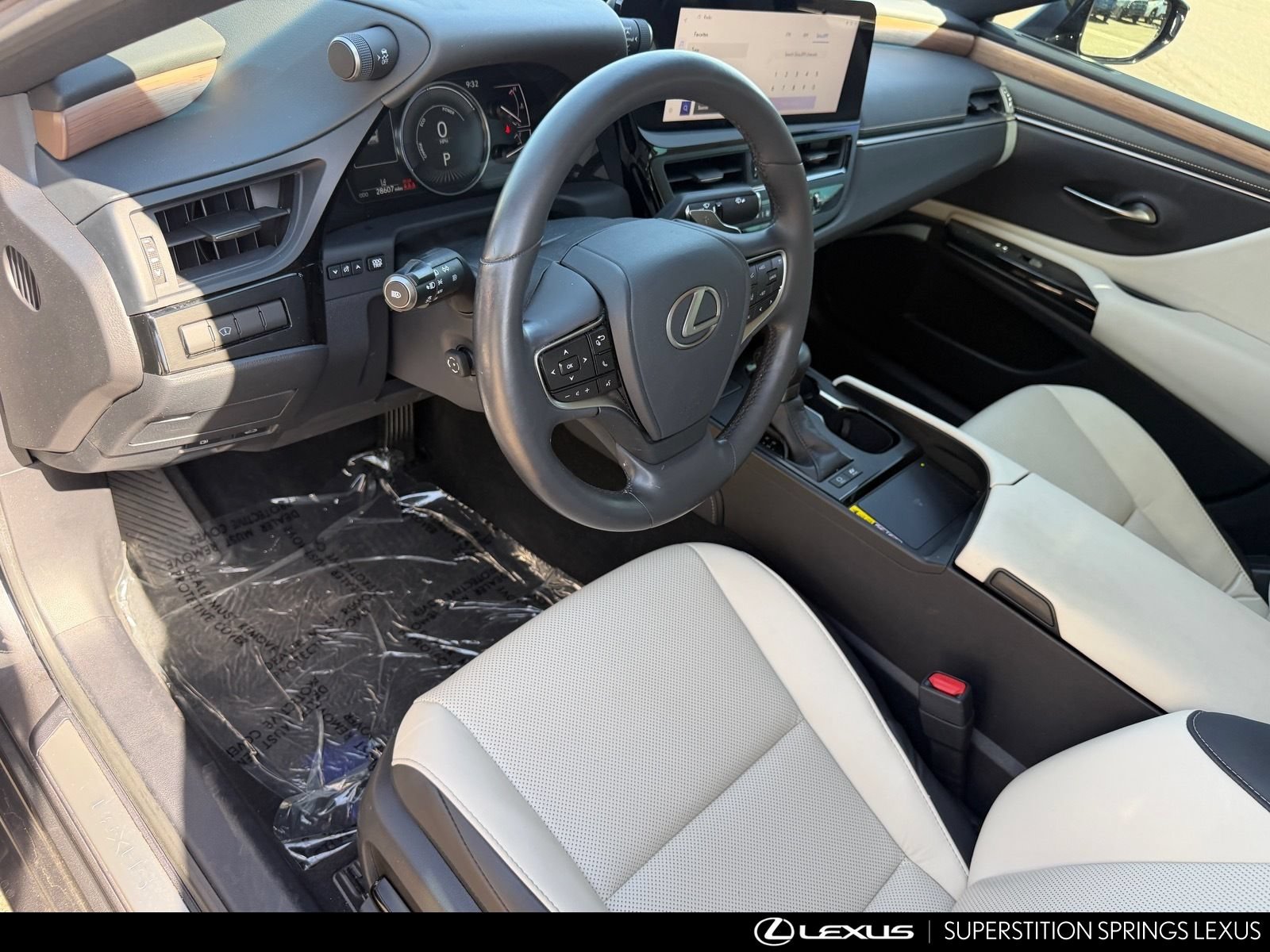 Certified 2025 Lexus ES 300h w/ Premium Package FWD image 15
