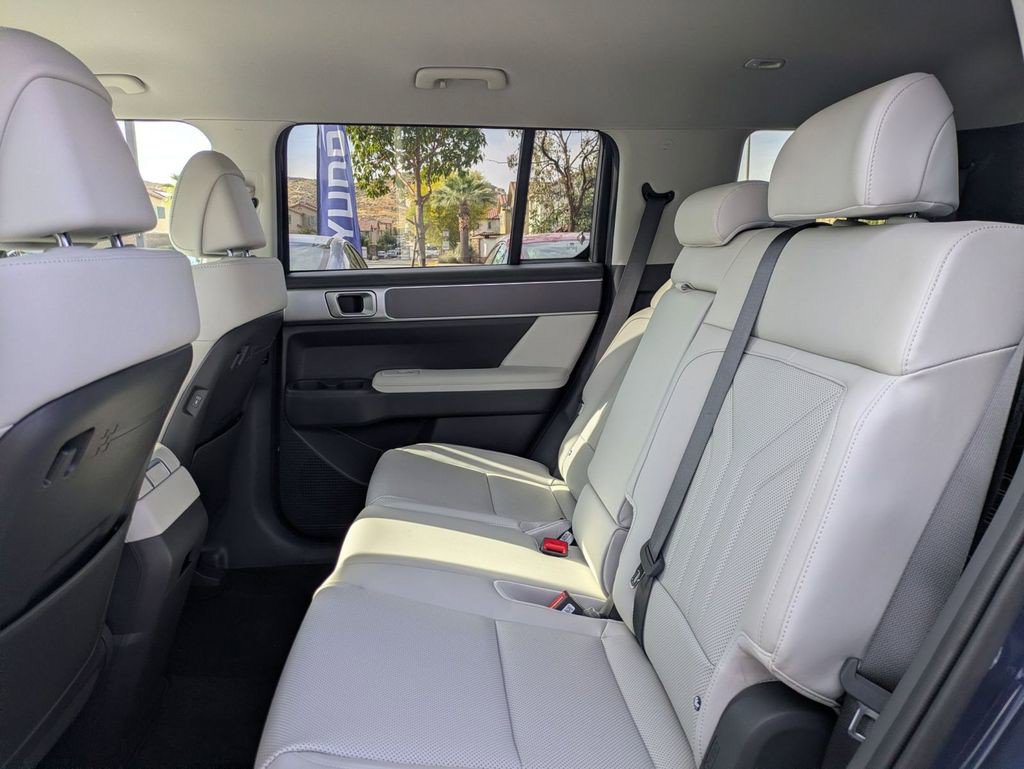 New 2026 Hyundai Santa Fe SEL FWD image 27