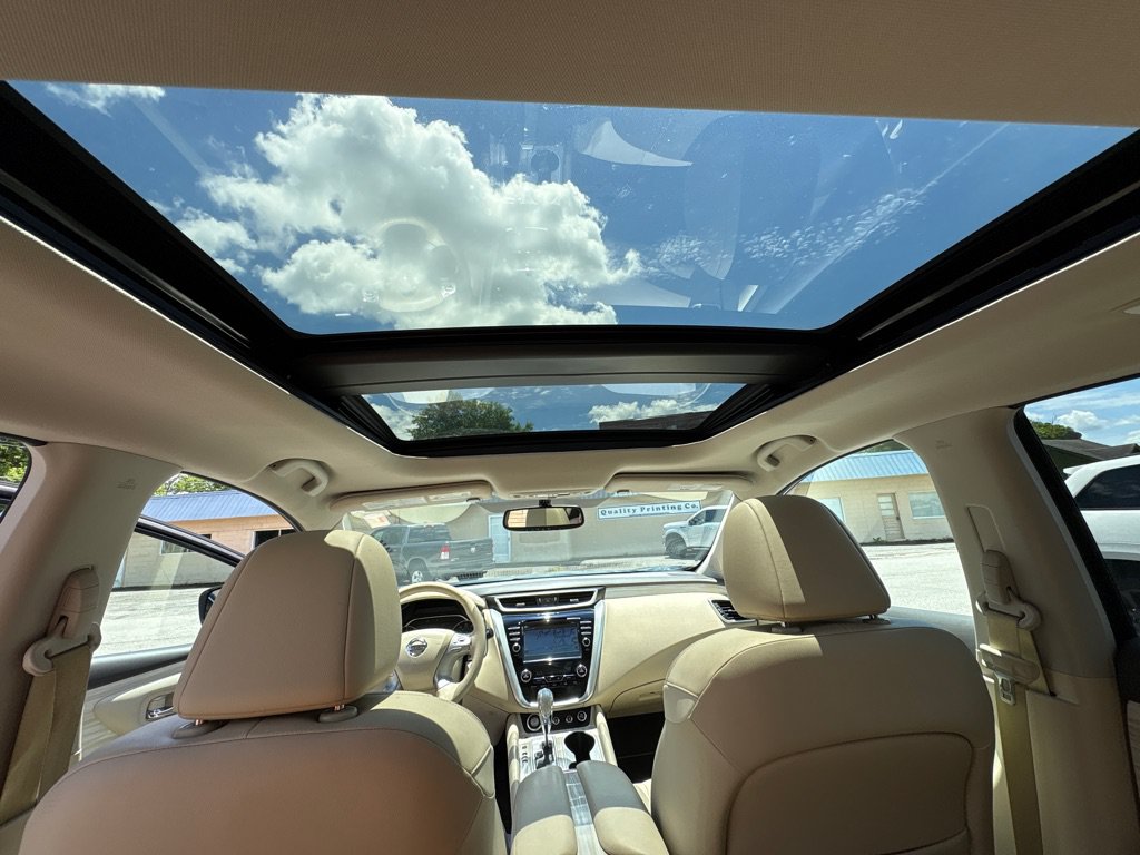 Used 2017 Nissan Murano Platinum w/ Platinum Technology Package FWD image 15