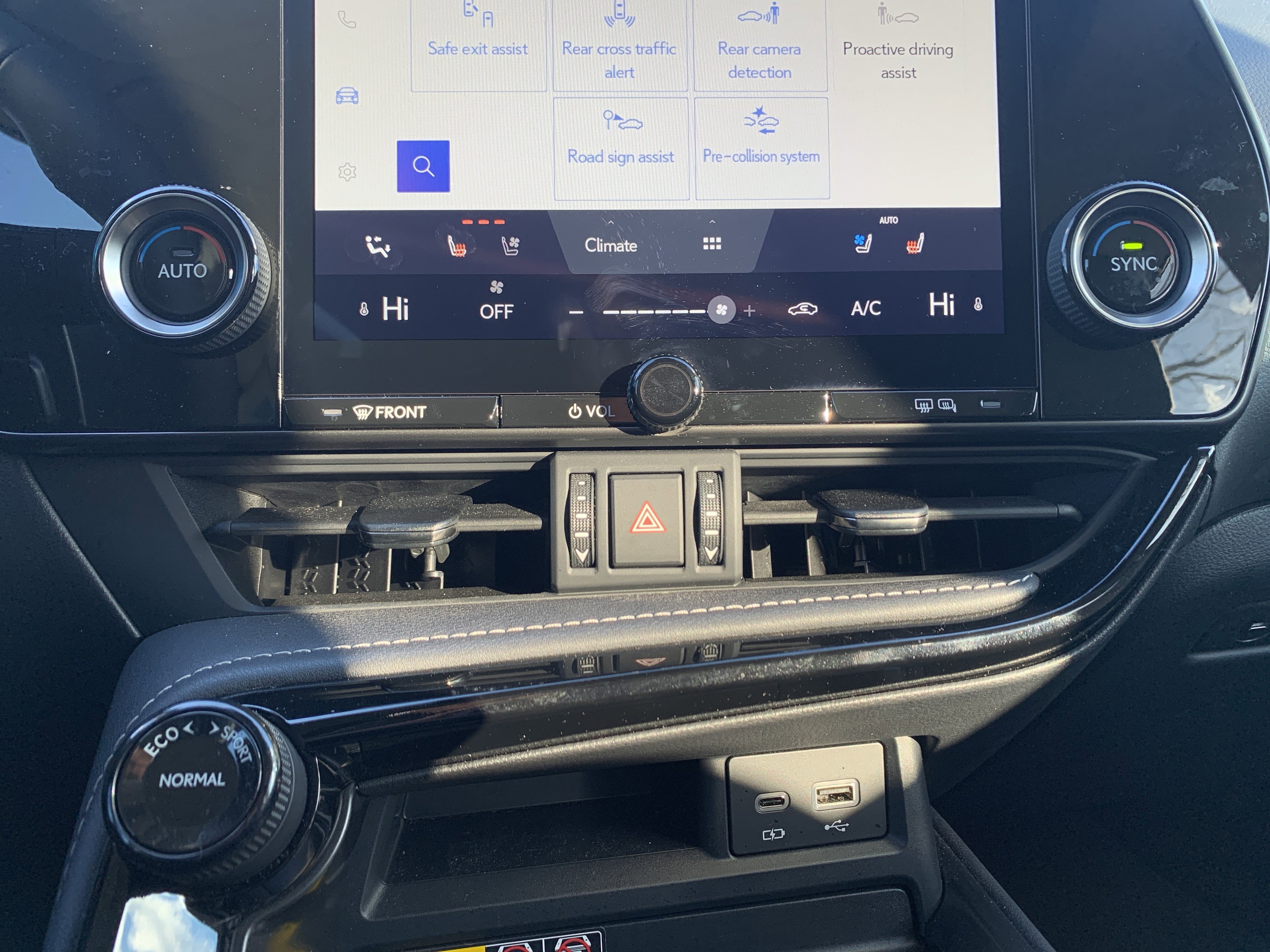 Certified 2025 Lexus NX 350 AWD w/ Accessory Package (2T) image 29