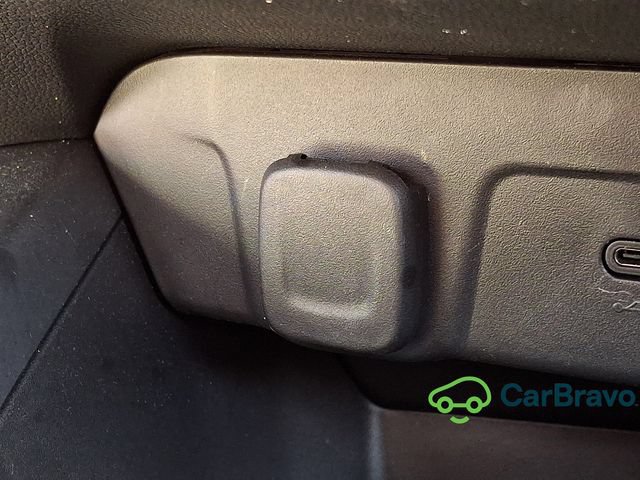 Certified 2024 Chevrolet Trax LS w/ LS Convenience Package FWD image 28