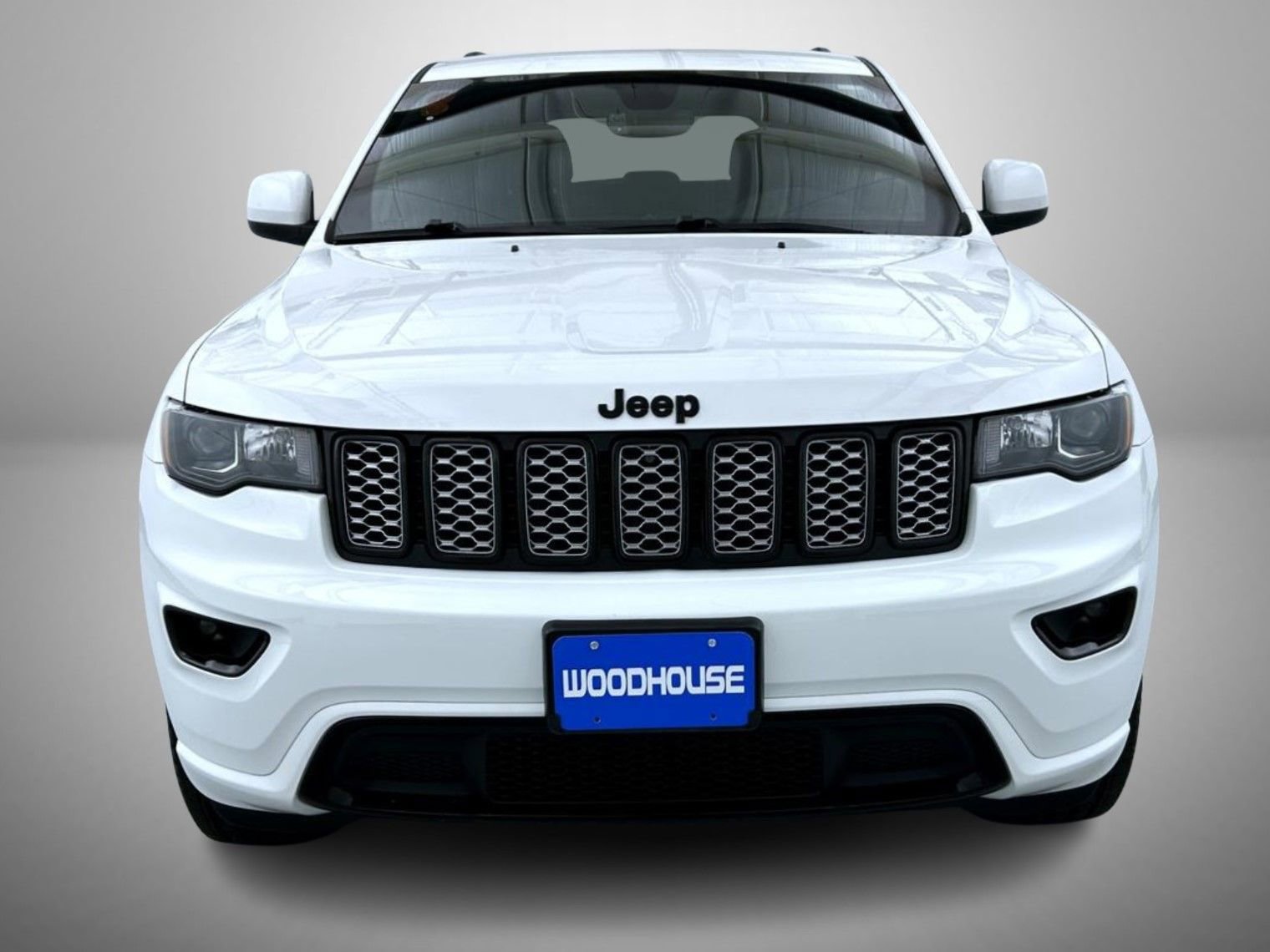 Certified 2022 Jeep Grand Cherokee Laredo X AWD/4WD image 2