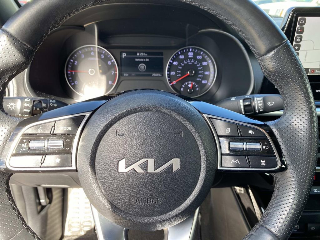 Used 2024 Kia Forte GT-Line FWD image 15