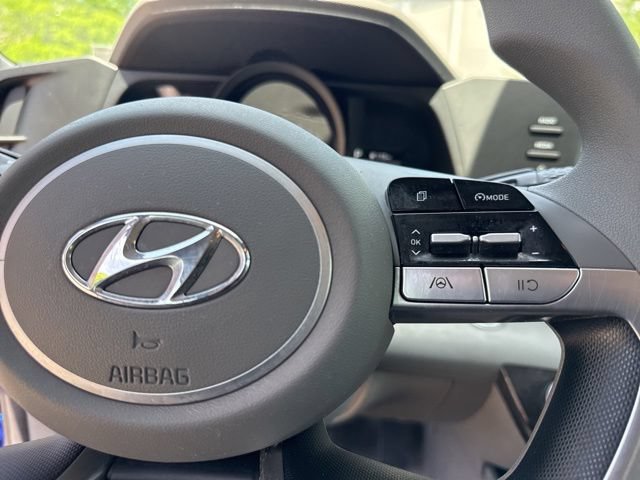 Used 2023 Hyundai Elantra SEL FWD image 31