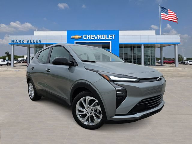 New 2027 Chevrolet Bolt LT w/ Comfort Package FWD image 1