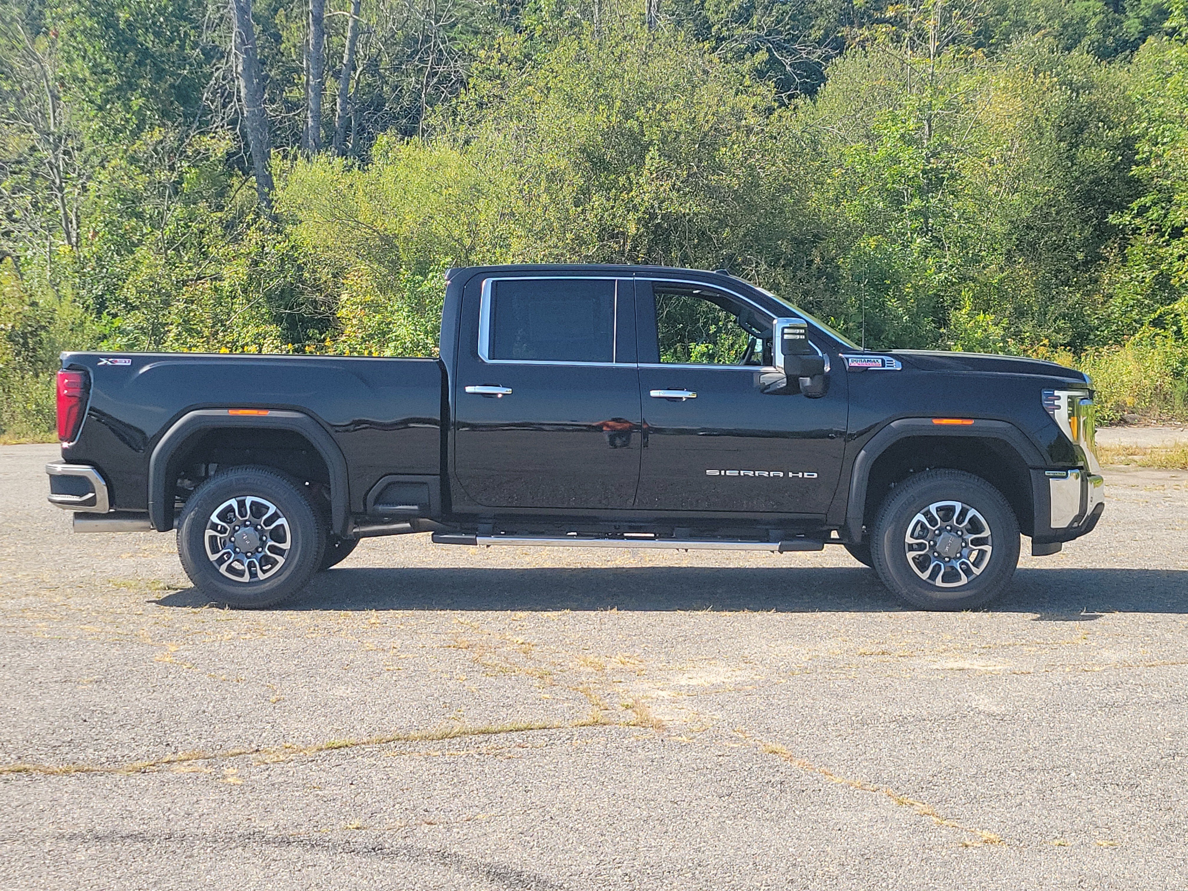New 2026 GMC Sierra 3500 SLT w/ SLT Convenience Package AWD/4WD image 8