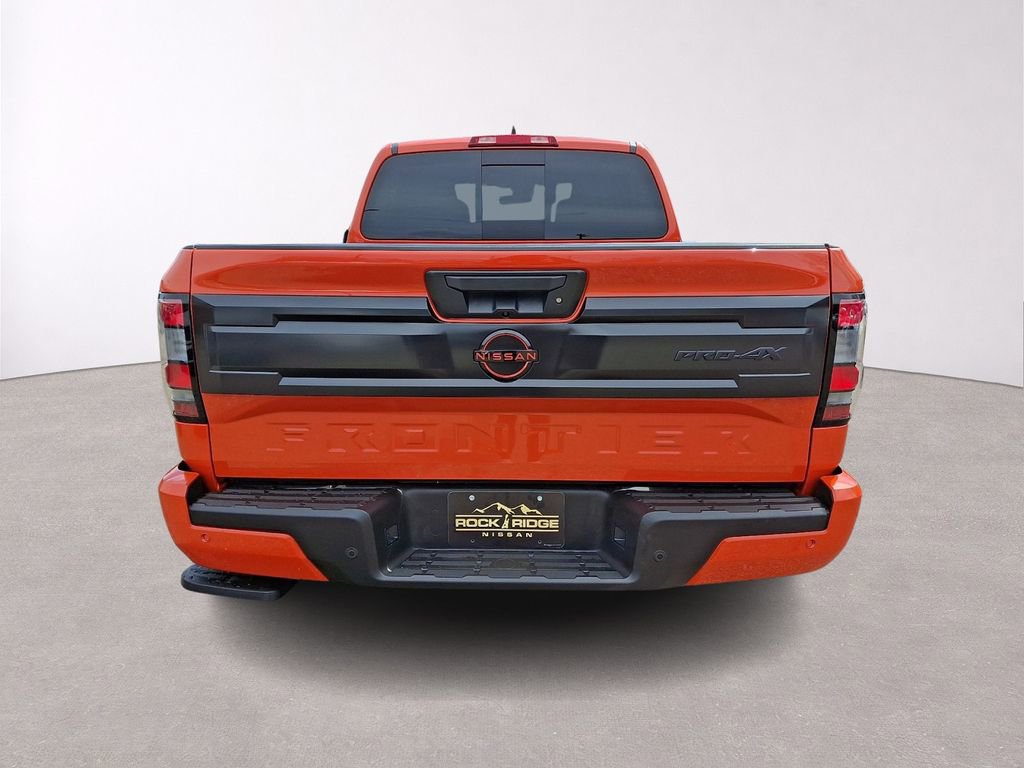 Used 2025 Nissan Frontier PRO-4X w/ Interior Protection Package image 6