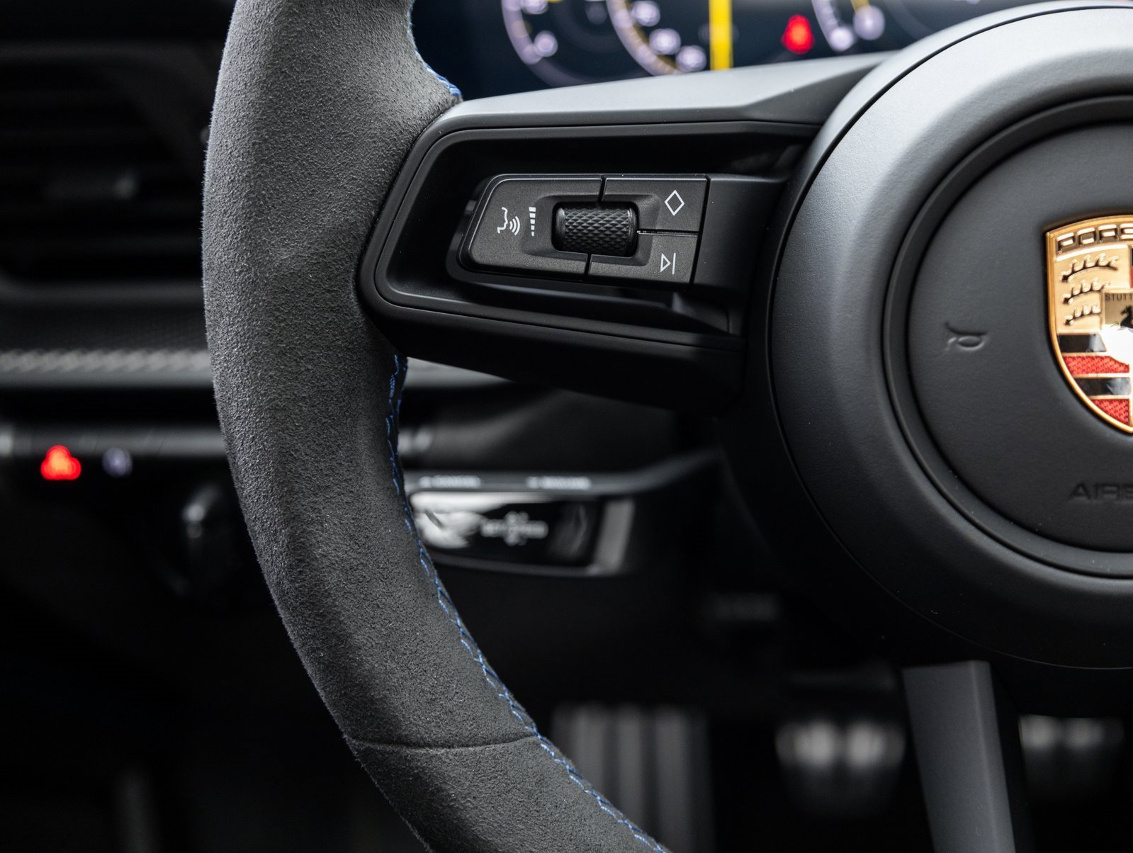 Certified 2025 Porsche 911 GT3 image 15