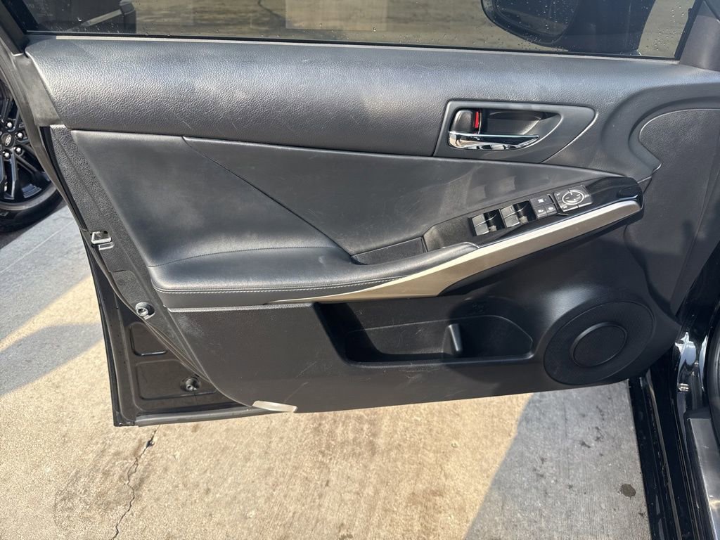 Used 2015 Lexus IS 250 AWD w/ Navigation System Package image 19