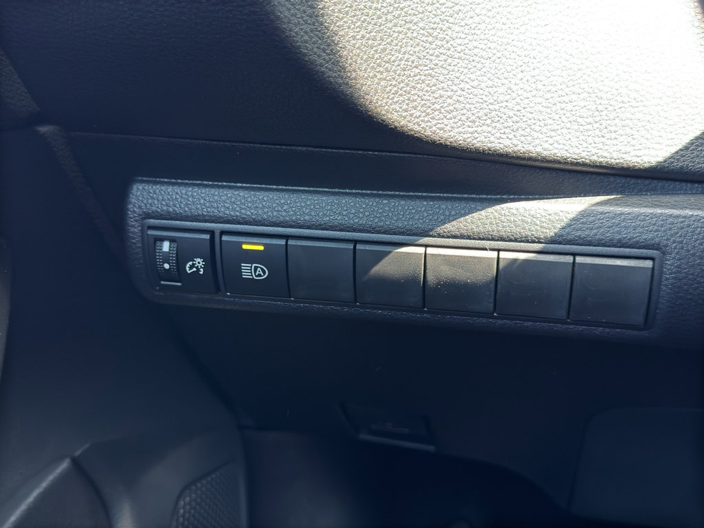 Certified 2026 Toyota Corolla LE image 25