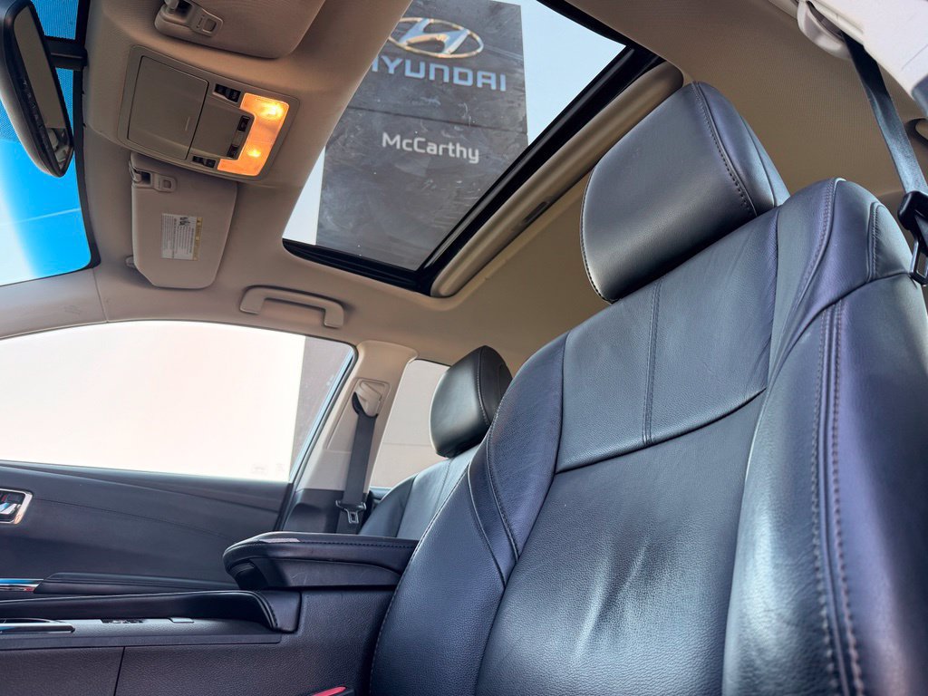 Used 2015 Toyota Avalon XLE Touring FWD image 30