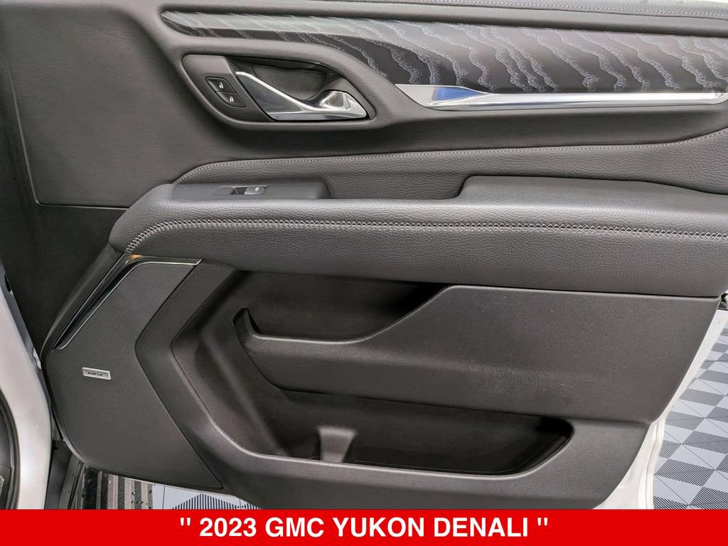 Used 2023 GMC Yukon Denali w/ Advanced Technology Package AWD/4WD image 37